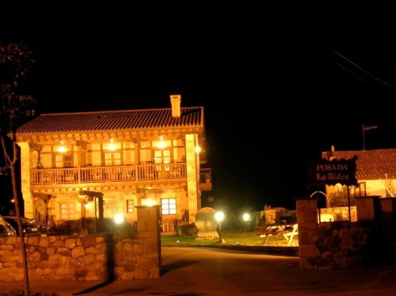Posada La Aldea Orena Exterior foto
